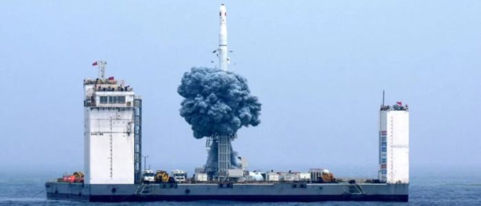 Китай будує плавучий космодром для запуску ракет