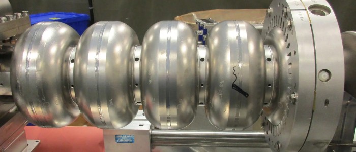 Прискорювачі заряджених частинок перетворять ядерні відходи на електроенергію