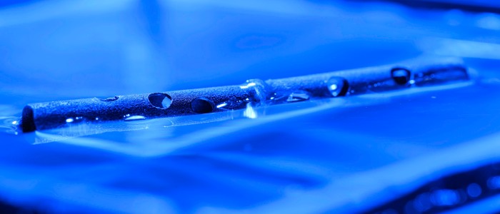 Вчені розробили непотоплювані металеві труби