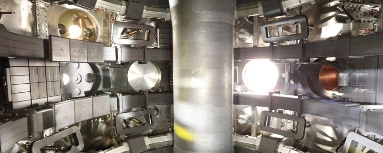 Уряд Великобританії дав потужний імпульс найбільшому в світі термоядерному реактору