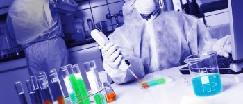 Невдалий експеримент вчених з Кембриджа призвів до несподіваного прориву в розробці ліків